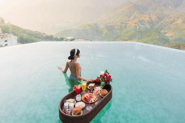 Hồ bơi khách sạn Bamboo Sapa Hotel Hồ bơi khách sạn Bamboo Sapa Hotel