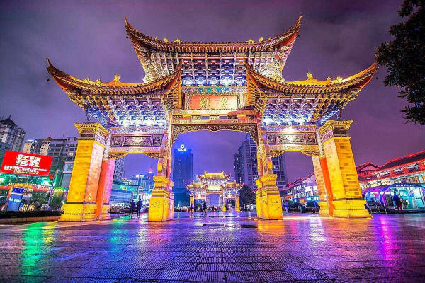 tour-nui-tuyet-Kieu-Tu