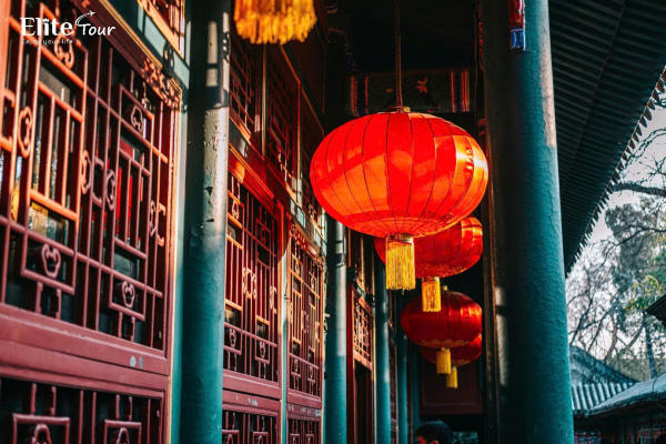 Cung Vương Phủ Hoà Thân