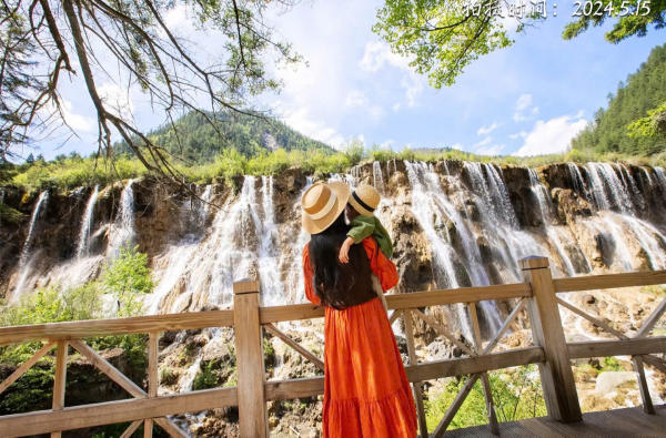 Địa điểm du lịch Cửu Trại Câu nổi tiếng Địa điểm du lịch Cửu Trại Câu nổi tiếng