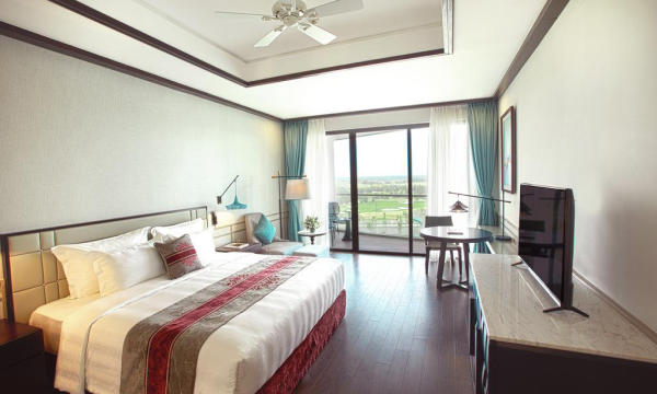Phòng Deluxe Room Vinpearl Nam Hội An