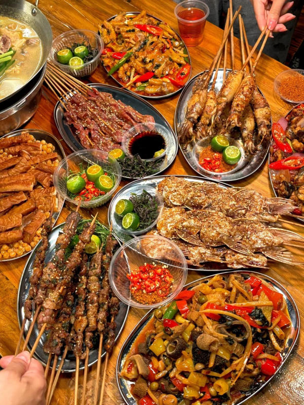 Phố ẩm thực Trung Sơn Nam Ninh