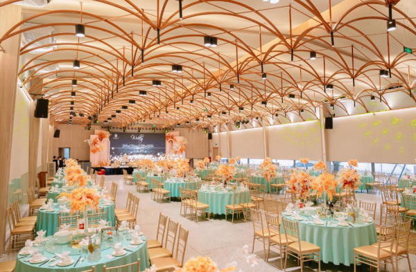 Địa điểm tổ chức tiệc Year End Party tại Hà Nội Địa điểm tổ chức tiệc Year End Party tại Hà Nội