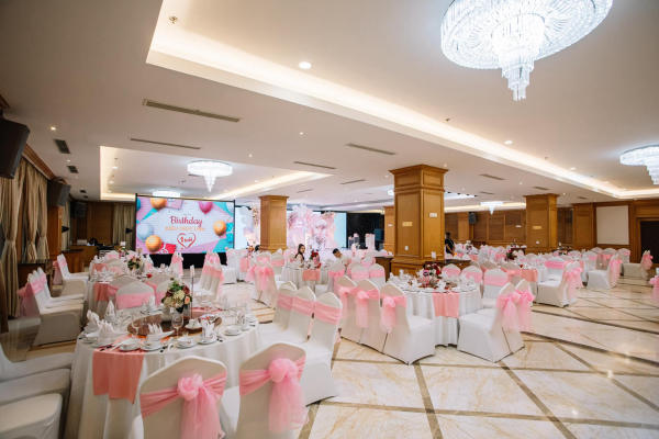 Tổ chức tiệc cuối năm ở đâu Hà Nội Tổ chức tiệc cuối năm ở đâu Hà Nội
