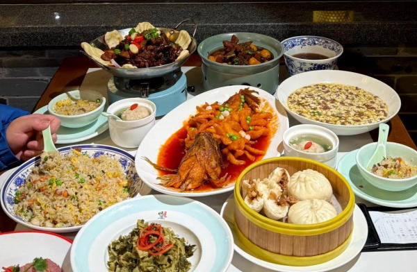 Ăn uống ở phố cổ Đông Quan Dương Châu