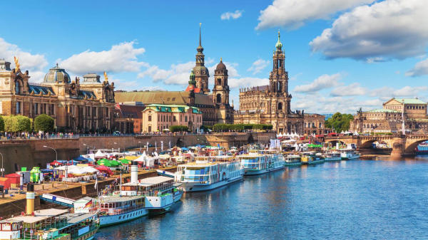 Dresden - Địa điểm nổi tiếng ở Đức Dresden - Địa điểm nổi tiếng ở Đức