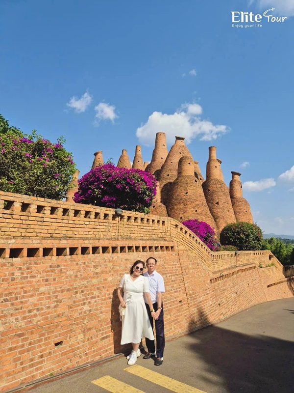 du lịch Đông Phong Vận