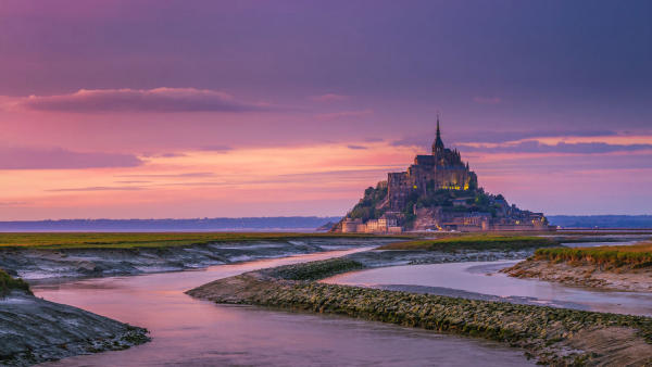 Núi thánh Mont Saint-Michel - Địa điểm du lịch nổi tiếng ở Pháp Núi thánh Mont Saint-Michel - Địa điểm du lịch nổi tiếng ở Pháp