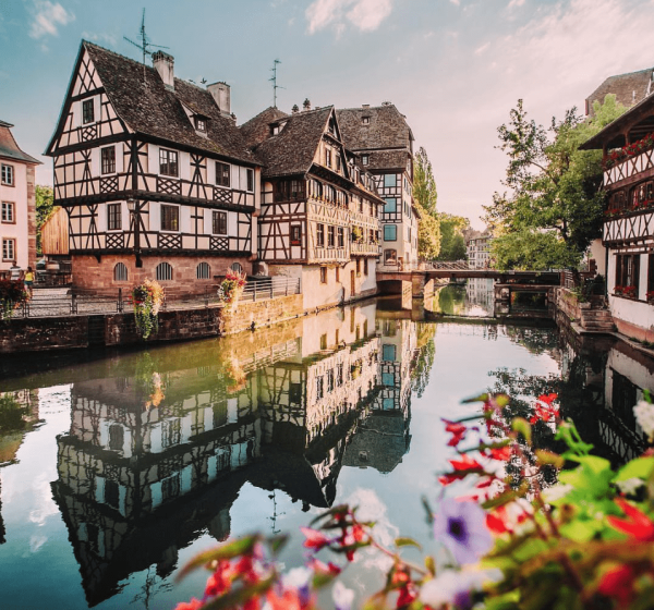 Thị trấn cổ Strasbourg - Địa điểm du lịch Pháp nổi tiếng Thị trấn cổ Strasbourg - Địa điểm du lịch Pháp nổi tiếng