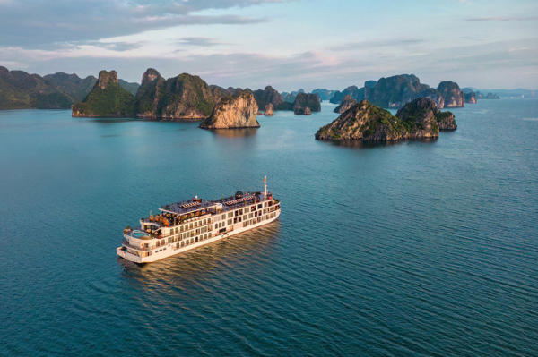 Du thuyền 5 sao Indochine Premium
