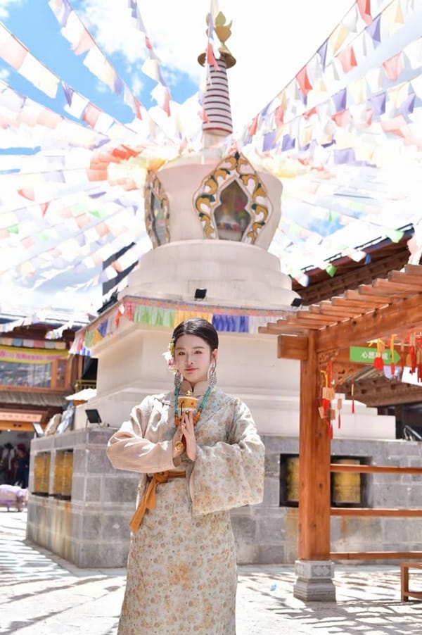 Tiểu Bạch Tháp Dukezong