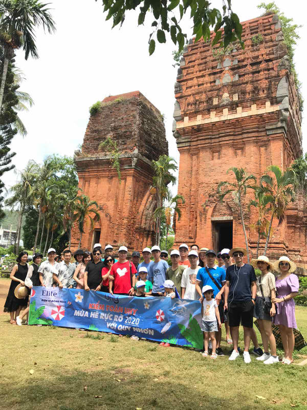 Đặt tour du lịch cho công ty ở Quy Nhơn 01 Đặt tour du lịch cho công ty ở Quy Nhơn 01