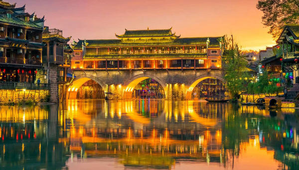Du lịch Phượng Hoàng Cổ Trấn 01 Du lịch Phượng Hoàng Cổ Trấn 01