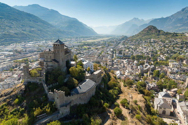 Tour Thụy Sĩ: Thưởng thức ẩm thực địa phương và rượu Gourmande ở Valais 01 Tour Thụy Sĩ: Thưởng thức ẩm thực địa phương và rượu Gourmande ở Valais 01