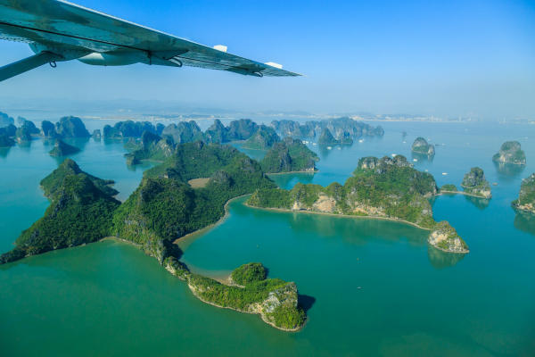 Bay thủy phi cơ ngắm vịnh Hạ Long Bay thủy phi cơ ngắm vịnh Hạ Long