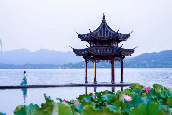 Du ngoạn Tây Hồ Hàng Châu