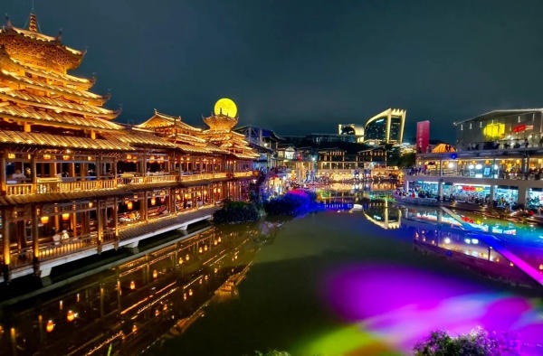 Đêm trên hồ Dân Ca Nam Ninh