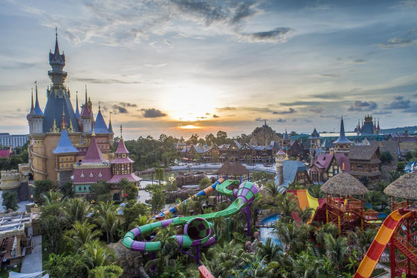Khách sạn Holidays Infinity Phú Quốc nằm gần Vinwonders Khách sạn Holidays Infinity Phú Quốc nằm gần Vinwonders