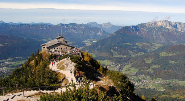 Kehlsteinhaus (Eagle’s Nest) - Địa điểm nổi tiếng ở Đức Kehlsteinhaus (Eagle’s Nest) - Địa điểm nổi tiếng ở Đức