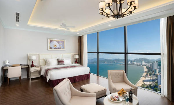 Vì sao nên đặt khách sạn Nha Trang qua Elite Tour?