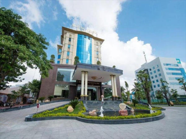 Khách sạn trung tâm gần biển Quy Nhơn