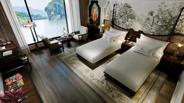 L'amour Halong Cruise