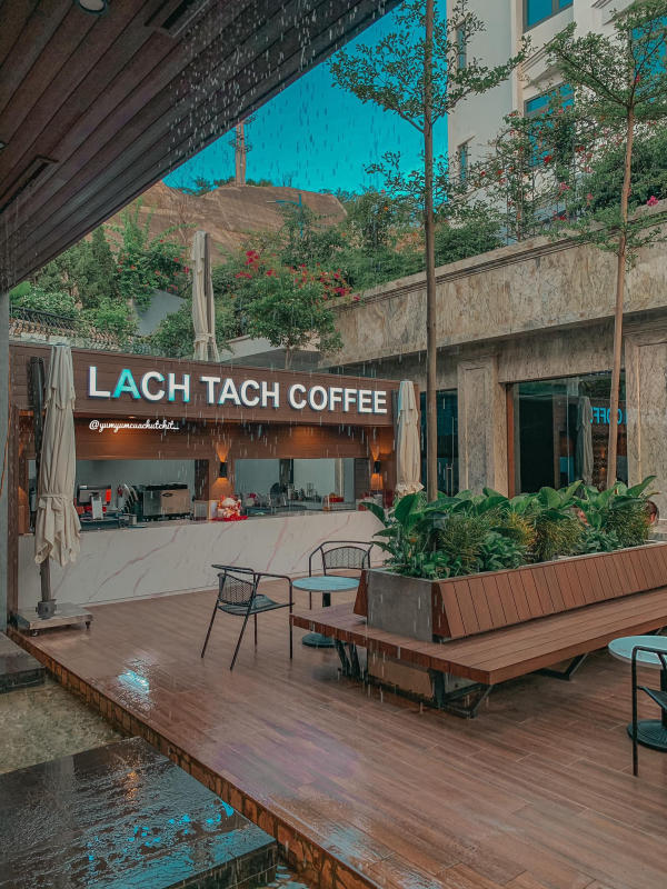 Top 5 quán cafe view đẹp nhất Hạ Long 06