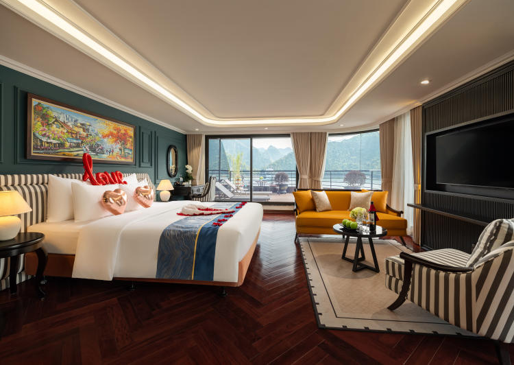 Diana Cruise lan ha bay