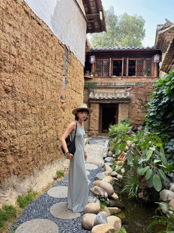 check in Hải Yến cổ ngư thôn Côn Minh
