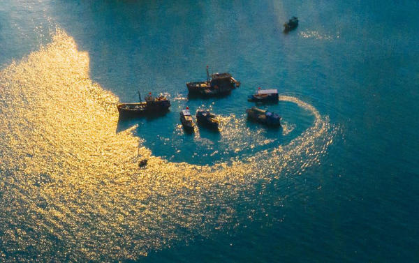 Làng chài Việt Hải Cát Bà Làng chài Việt Hải Cát Bà