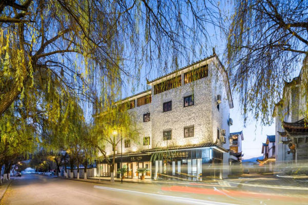 Lijiang Gemmer Hotel - Khách sạn ở Lệ Giang cổ trấn Lijiang Gemmer Hotel - Khách sạn ở Lệ Giang cổ trấn