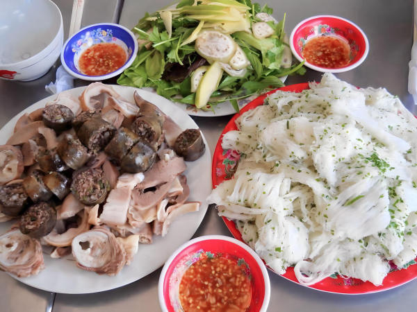 Địa chỉ ăn bánh hỏi lòng heo Quy Nhơn Địa chỉ ăn bánh hỏi lòng heo Quy Nhơn