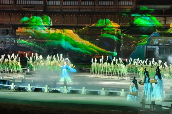 Di chuyển đi Long Chi Mộng Hồ Châu