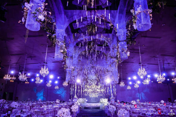 Trung tâm hội nghị - hội thảo - Gala Dinner tại Hà Nội - Long Vĩ Palace Trung tâm hội nghị - hội thảo - Gala Dinner tại Hà Nội - Long Vĩ Palace