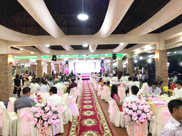 Nhà hàng lý tưởng cho đoàn khách ở Mũi Né Nhà hàng lý tưởng cho đoàn khách ở Mũi Né