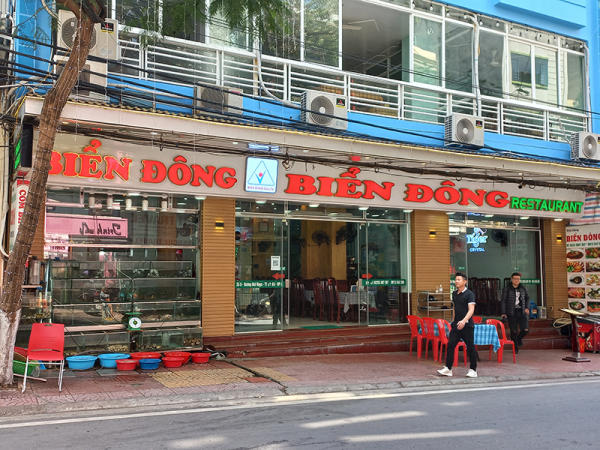 Nhà hàng ăn cho đoàn ở Cát Bà Nhà hàng ăn cho đoàn ở Cát Bà