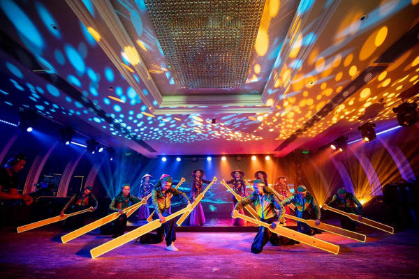 Nhà hàng du thuyền Hạ Long Paradise Delight Nhà hàng du thuyền Hạ Long Paradise Delight
