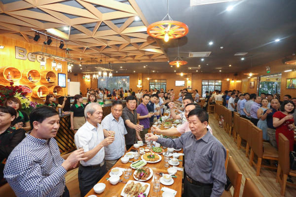 Nhà hàng Green Hạ Long - Top nhà hàng ăn ngon tại Quảng Ninh Nhà hàng Green Hạ Long - Top nhà hàng ăn ngon tại Quảng Ninh