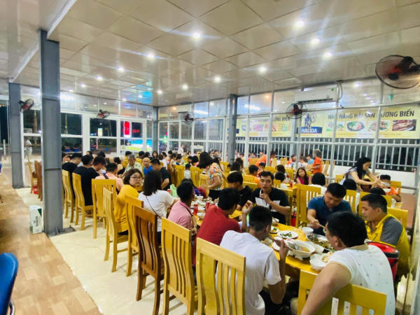 Nhà hàng hải sản Hải Tiến – Nhà hàng Hương Biển Nhà hàng hải sản Hải Tiến – Nhà hàng Hương Biển