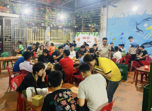 Tập thể đi Cửa Lò ăn ở nhà hàng nào Tập thể đi Cửa Lò ăn ở nhà hàng nào