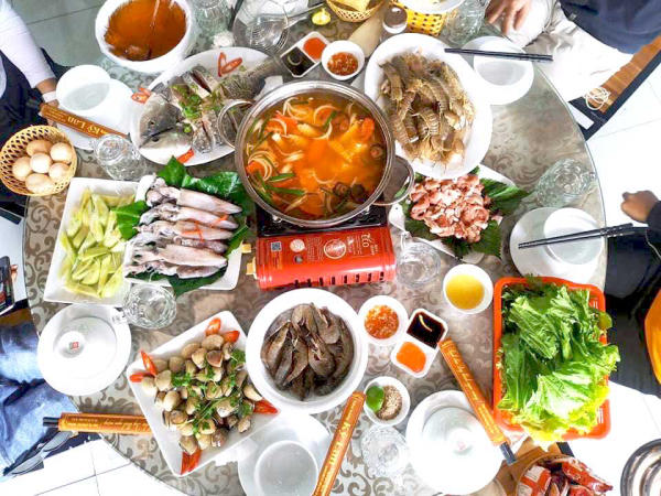 Nhà hàng ăn ngon cho đoàn tại Cửa Lò - Kỳ Lan Nhà hàng ăn ngon cho đoàn tại Cửa Lò - Kỳ Lan
