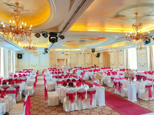 Nhà hàng ngon ở Nha Trang dành cho đoàn công ty - Đèn Lồng Đỏ Nha Trang 01 Nhà hàng ngon ở Nha Trang dành cho đoàn công ty - Đèn Lồng Đỏ Nha Trang 01