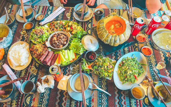 Nhà hàng Ô Quý Hồ Sapa 03 Nhà hàng Ô Quý Hồ Sapa 03