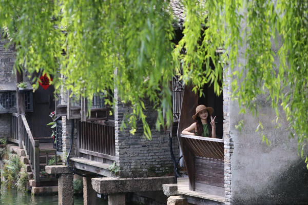 Tây Sách Ô Trấn di chuyển