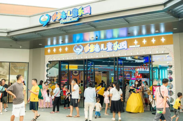 Các không gian ẩm thực trong shanshan outlet