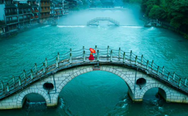 Nguyệt Kiều - Phượng Hoàng Cổ Trấn Nguyệt Kiều - Phượng Hoàng Cổ Trấn