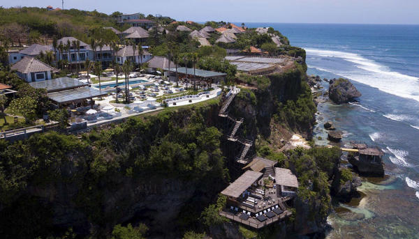 Ulu Cliffhouse Bali - Quán bar bãi biển đẹp ở Bali Ulu Cliffhouse Bali - Quán bar bãi biển đẹp ở Bali