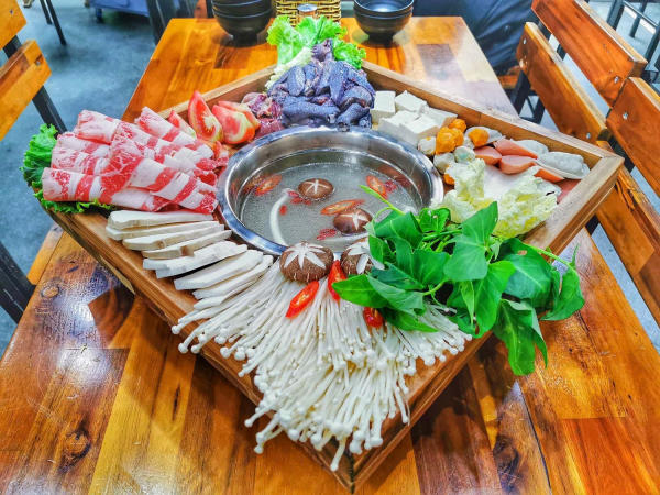 Nhà hàng lẩu - nướng ở Sầm Sơn Nhà hàng lẩu - nướng ở Sầm Sơn