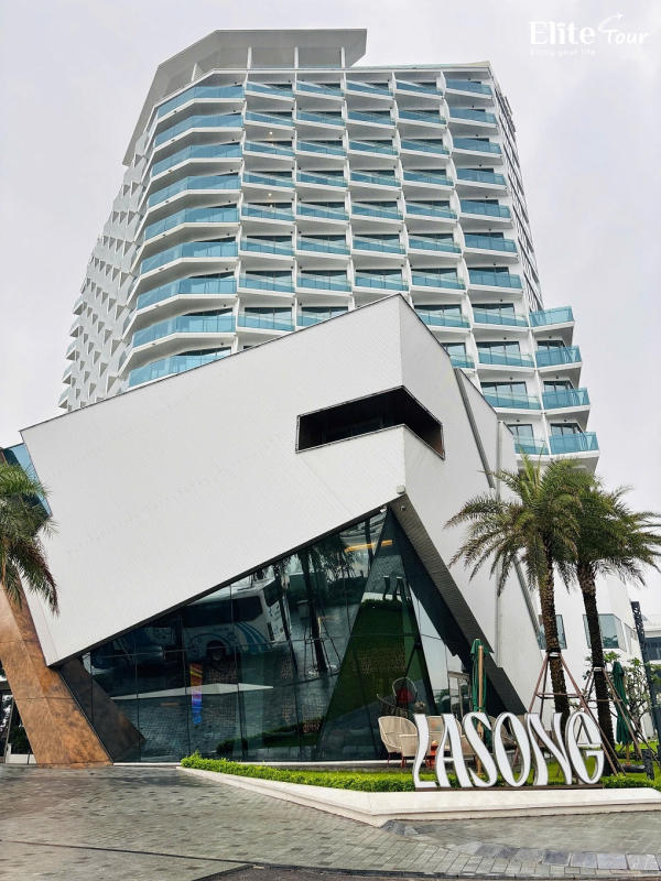 Khách sạn Lasong Sầm Sơn toà Sky Vista