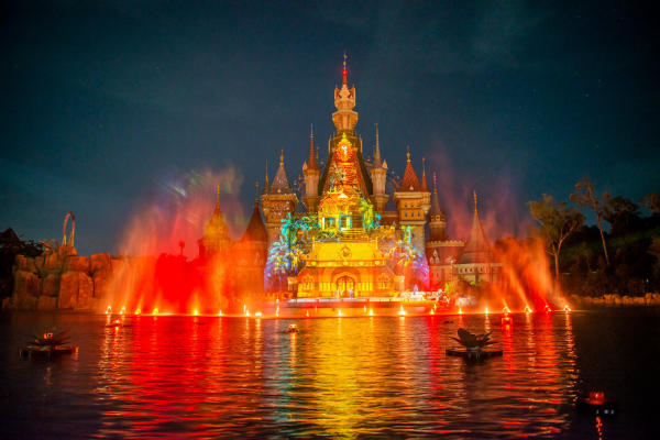 Show ánh sáng Once – Vinwonders Phú Quốc Show ánh sáng Once – Vinwonders Phú Quốc